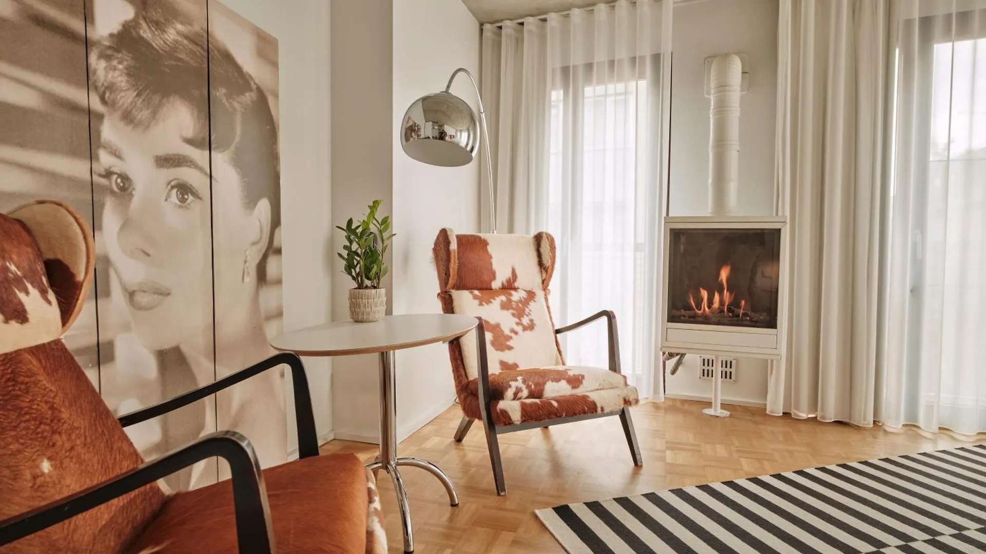 Banks Antwerp Hotel