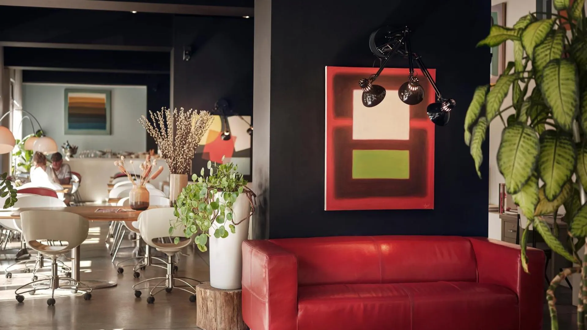 ****  Banks Antwerp Hotel Belgium